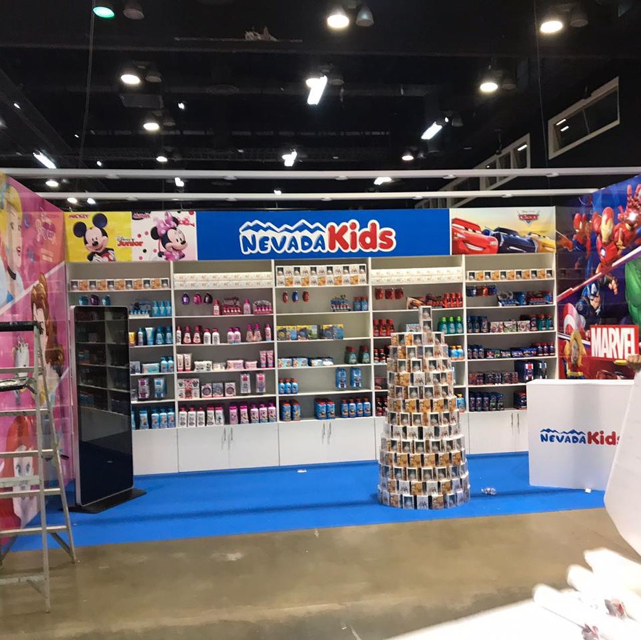 Impresión y creación stand para ferias