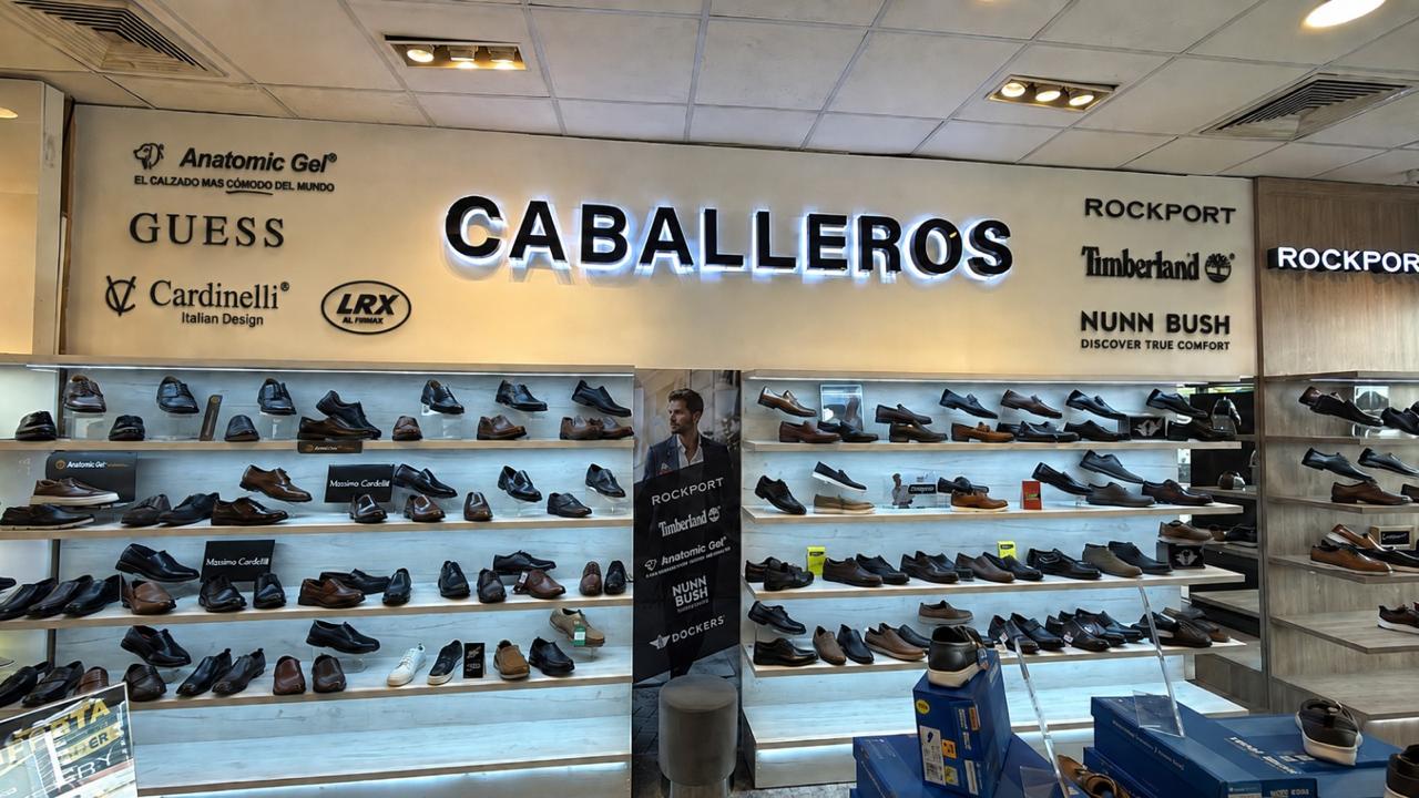 Estanterías de exhibición para zapatería