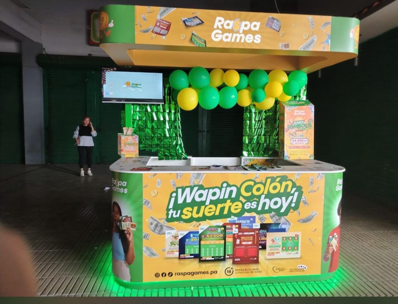 Diseño, confeccion e impresion kiosco para mall